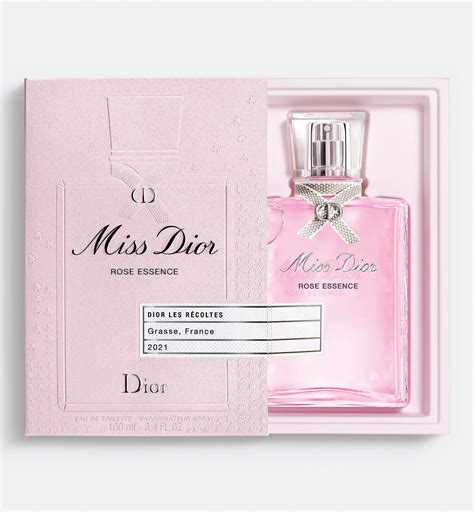 the essence of Miss Dior